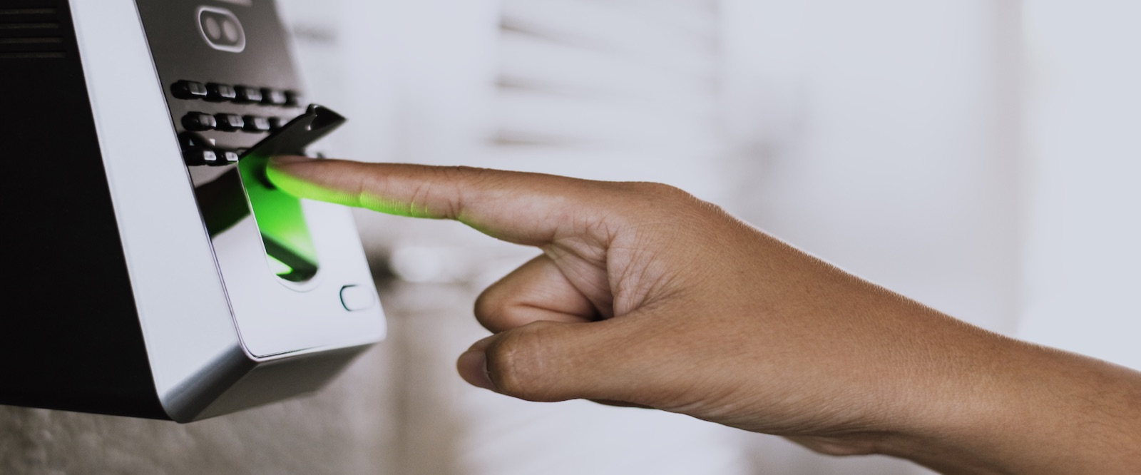 Control biométrico integrado a un sistema de seguridad electrónica